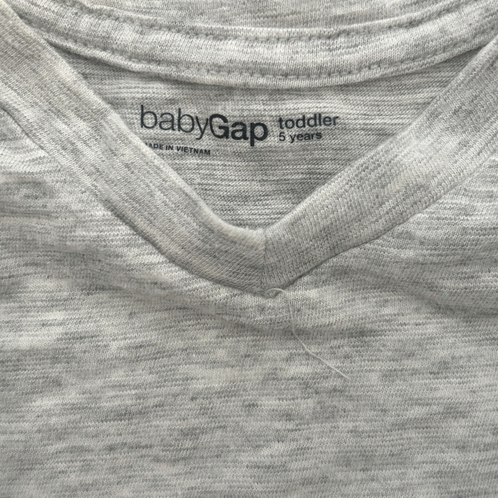 GAP Light Gray Toddler V-Neck Tee - Picture 3 of 4